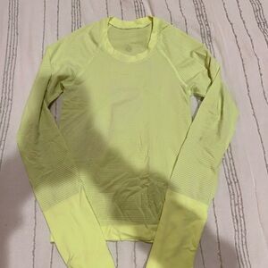 Women's Yellow Long Sleeve Lululemon work out top size 0